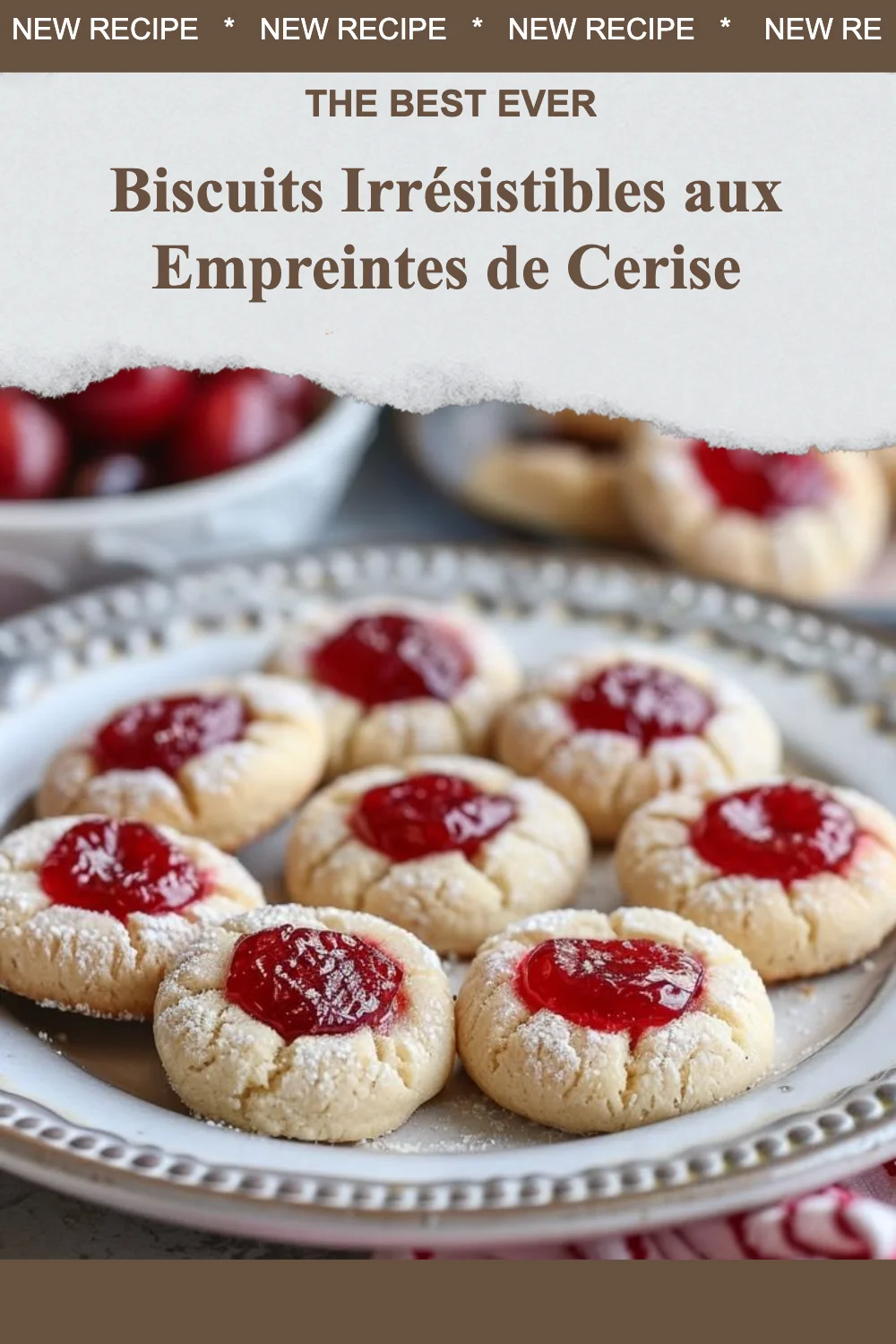 Biscuits irrésistibles aux empreintes de cerise sur une assiette