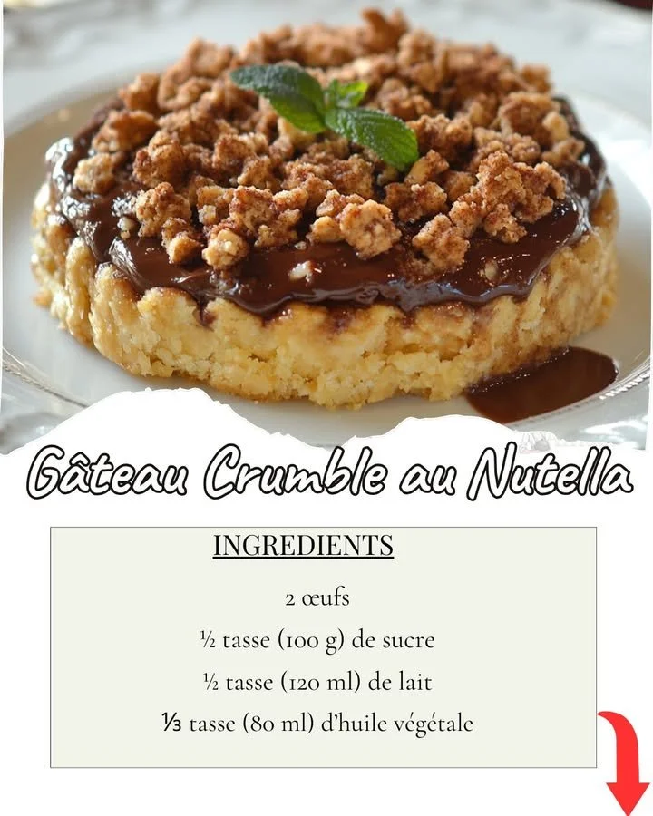 Gâteau crumble au Nutella avec une croûte croustillante et un cœur moelleux.