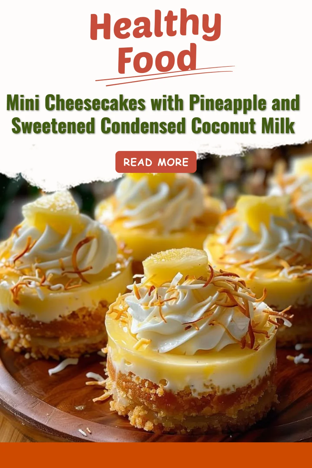 Mini cheesecakes à l'ananas et lait de coco sucré sur une assiette