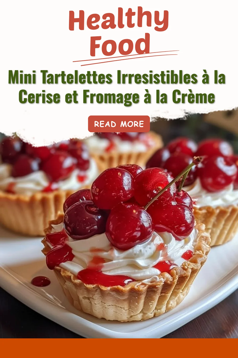 Mini tartelettes cerise garnies de fromage à la crème et décorées