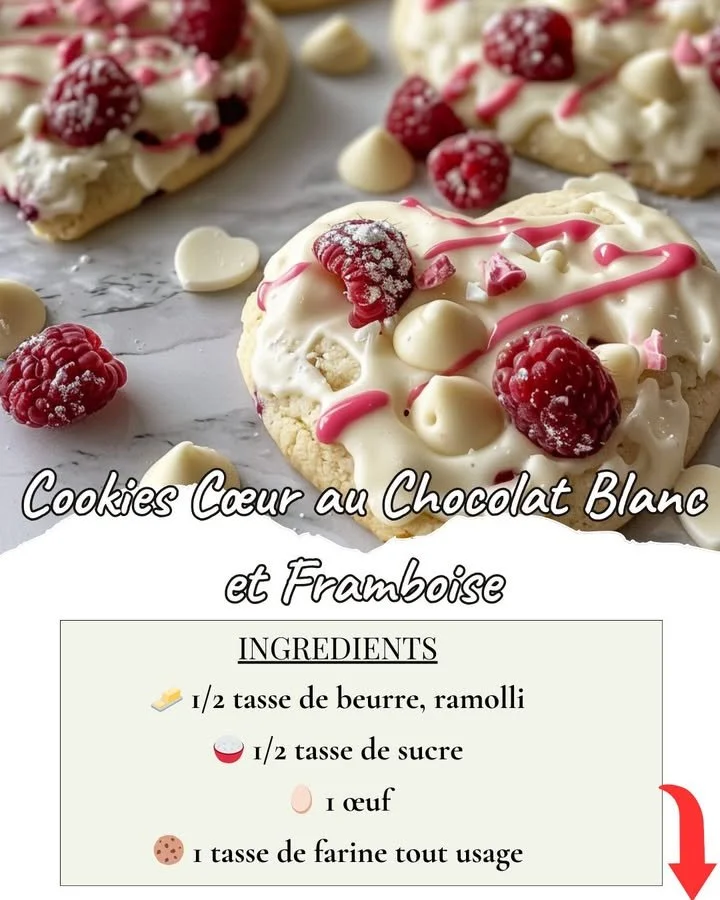 Biscuits en forme de cœur au chocolat blanc et framboise