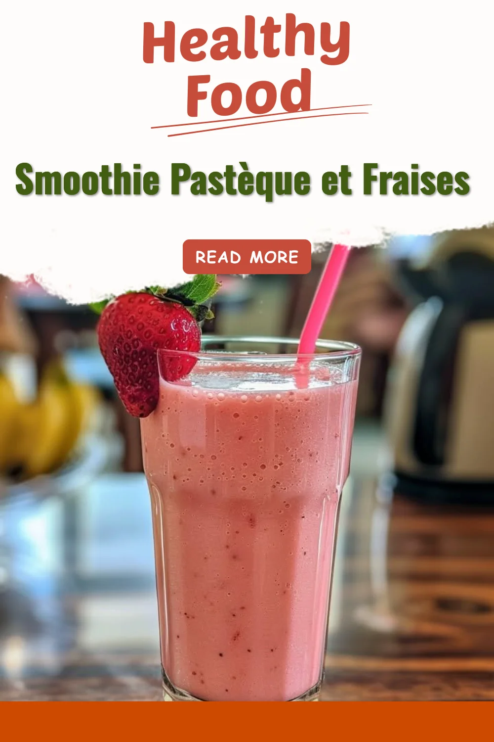 Smoothie pastèque et fraises frais et délicieux dans un verre