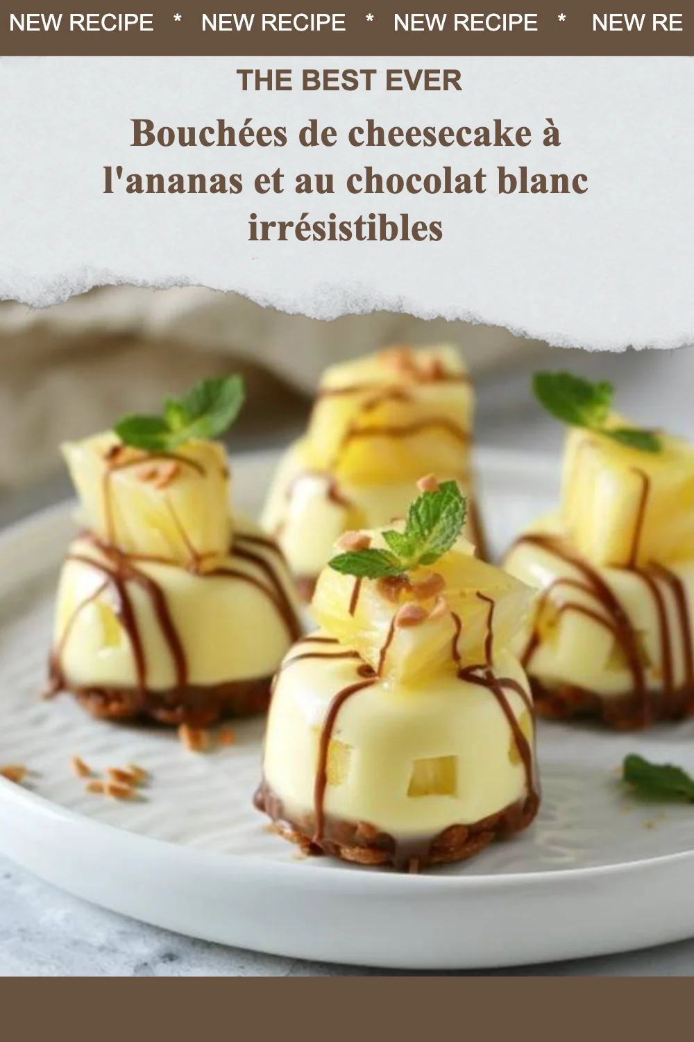 Bouchées de cheesecake à l'ananas et chocolat blanc sur une assiette savoureuse
