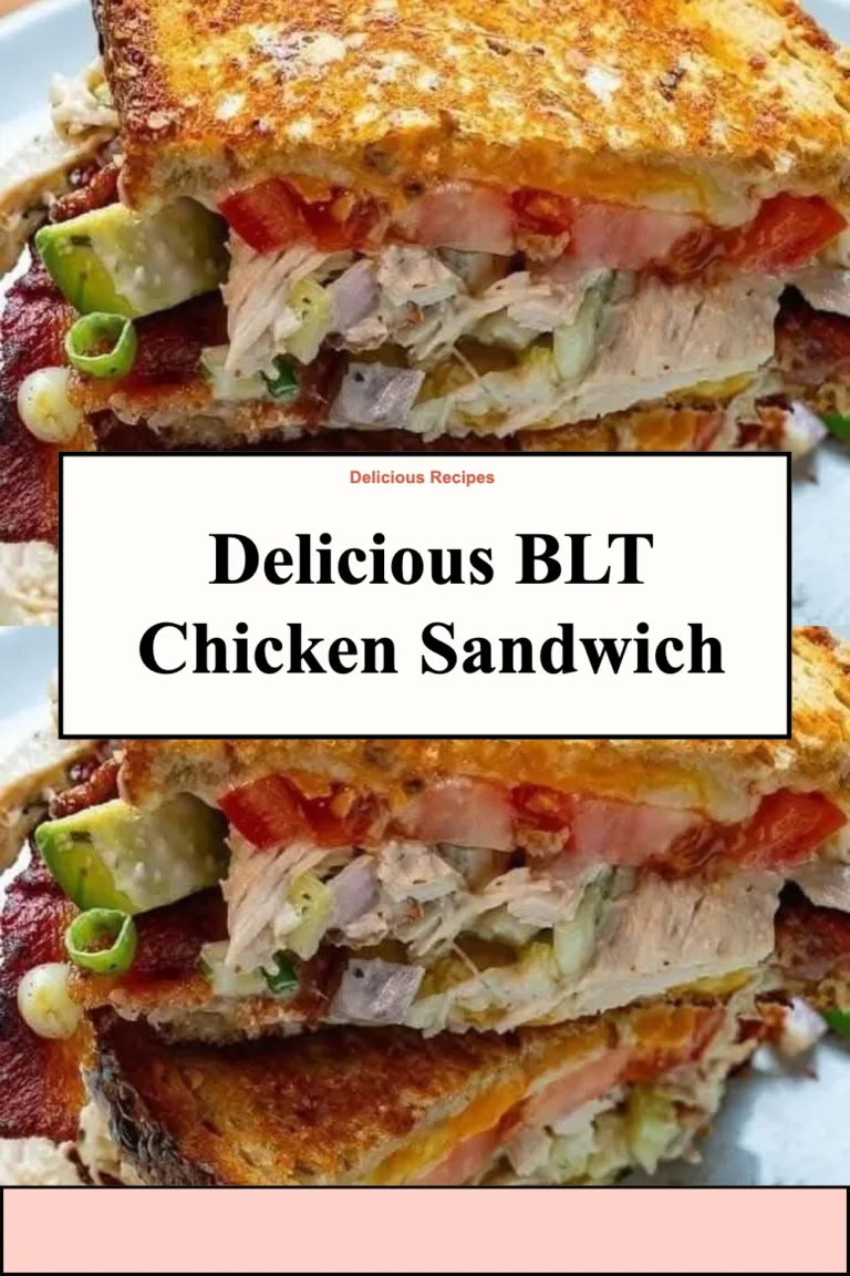 Sandwich au poulet BLT avec bacon, laitue et tomate sur un plateau