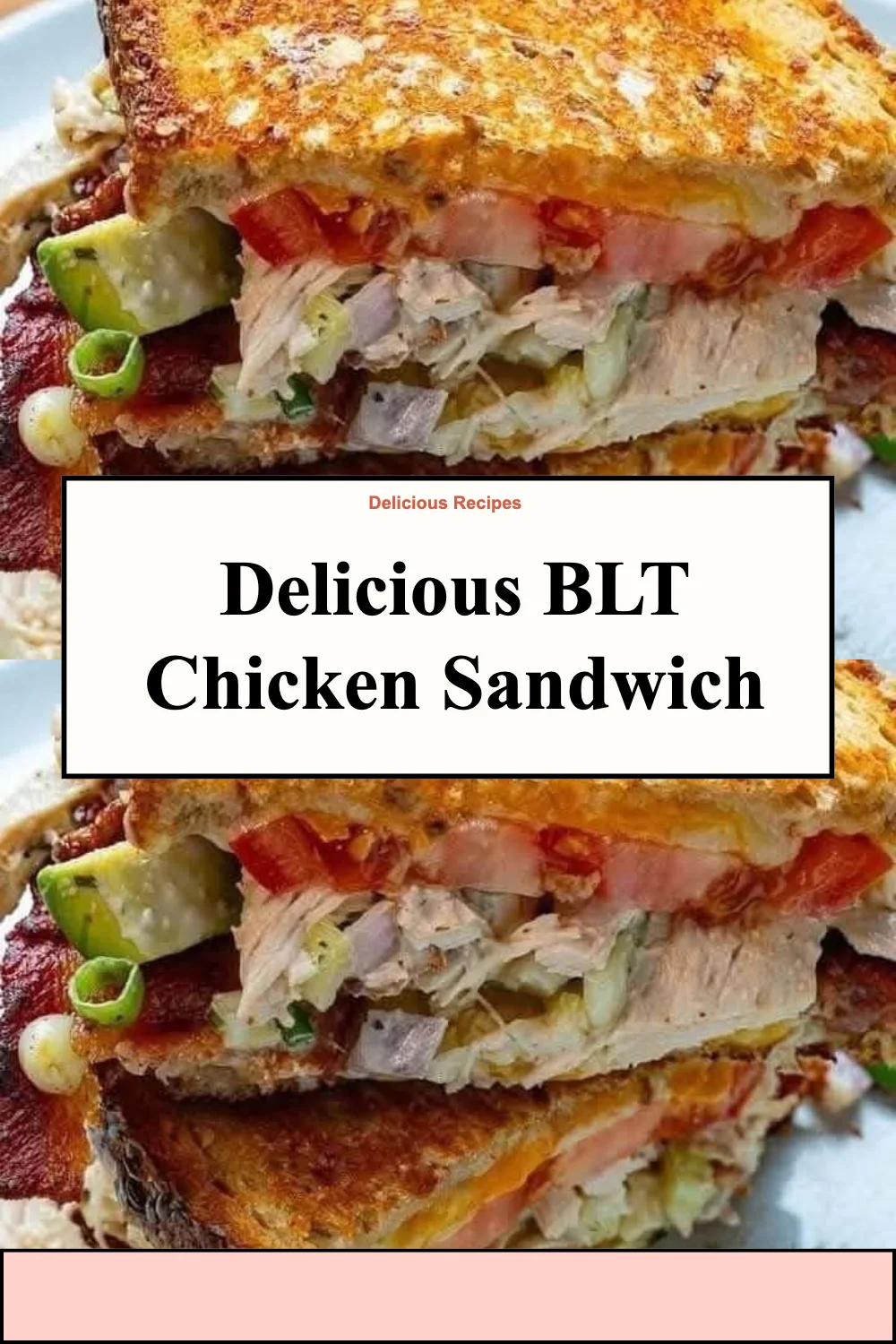 Sandwich au poulet BLT avec bacon, laitue et tomate sur un plateau