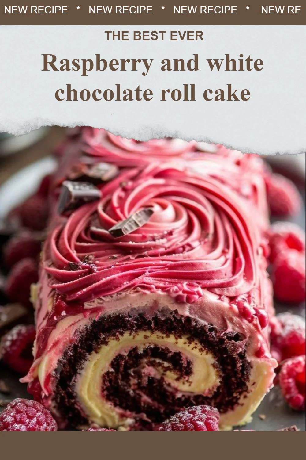 Roll cake à la framboise et chocolat blanc, dessert élégant et savoureux.