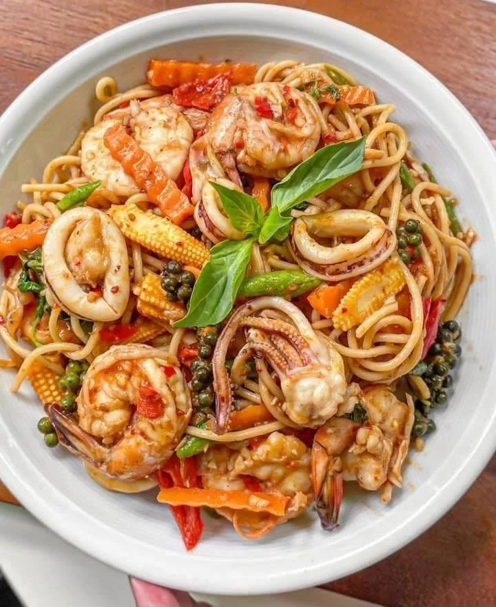 Pasta with Spicy Seafood