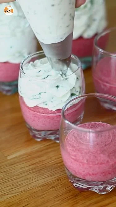 Verrines aux betteraves et mousse de roquette