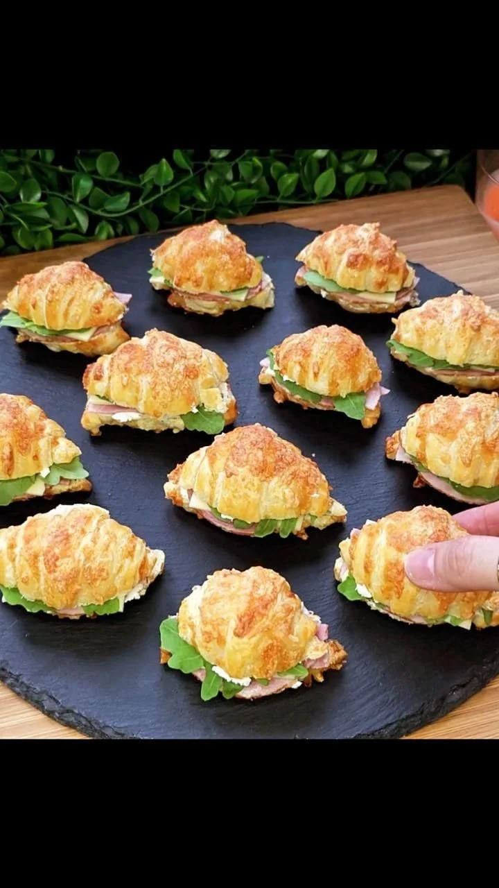 Mini Croissant au Fromage